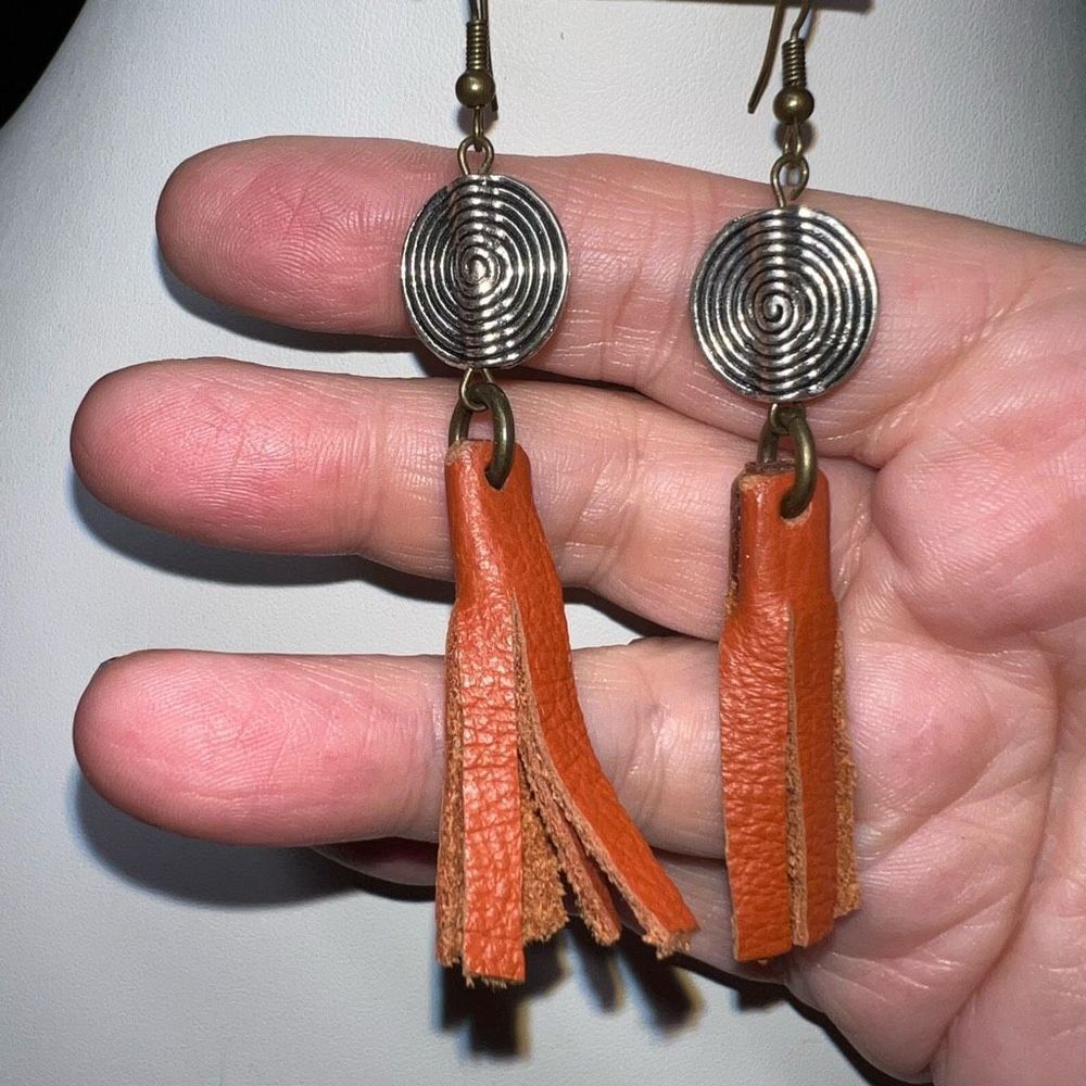 Boho Silver Tone Swirl and Leather Fringe Dangle Earrings - Picture 2 of 4